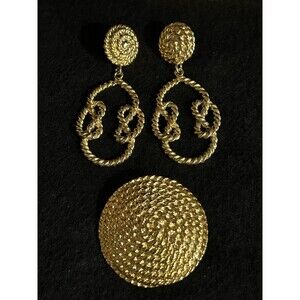 Vintage Signed Park Lane Gold Tone Brooch And Matching Pierced Ear Rings Set J17